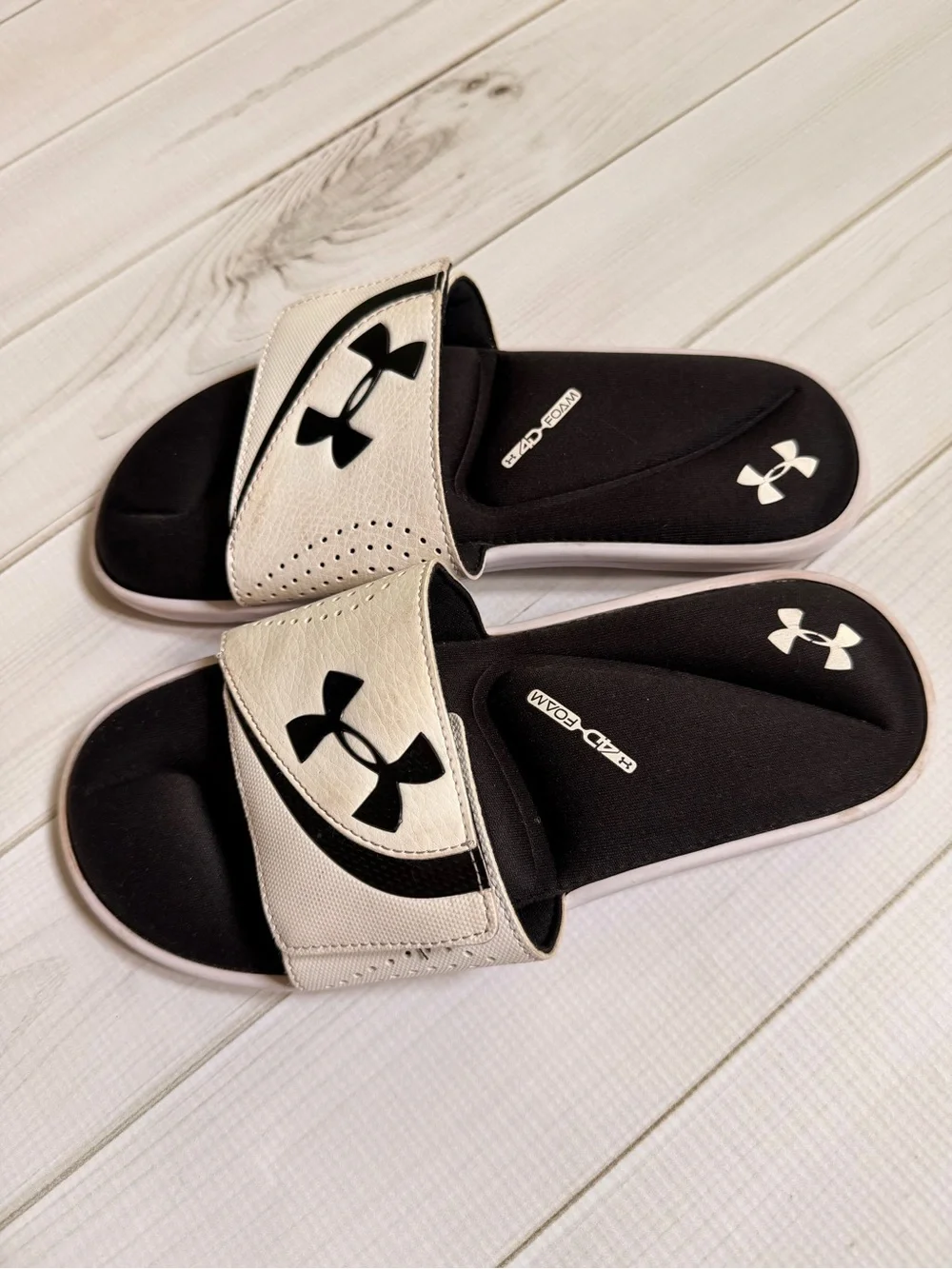 Under Armour Kids Black & White Slide Sandals with Logo Strap